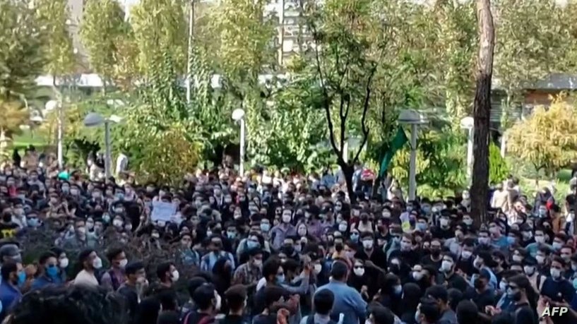  مع اشتراك أطراف تحمل "ثقلا" في تاريخ البلاد  احتجاجات إيران تدخل منحى جديدا