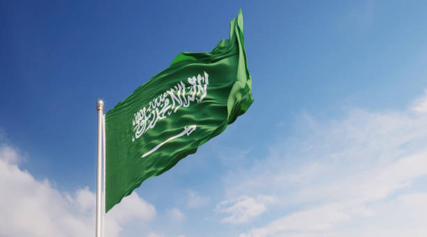  السعودية: عقوبة على الوافد الذي يعمل لحسابه 