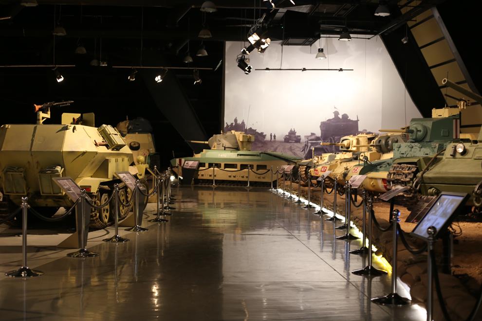 متحف الدبابات الملكي: الأول من نوعه عربيًا، وواحدًا من أكبر المتاحف التاريخيّة للدبّابات وأكثرها تنوعًا في العالم_ صور والفيديو