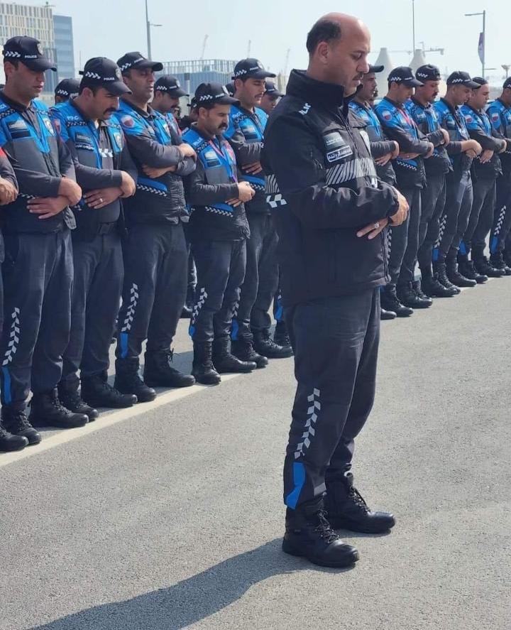 الشرطة الأردنية  بواجب كأس العالم يؤدون صلاة الغائب على روح الشهيد  العقيد عبد الرزاق الدلابيح 