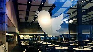 ‏تويتر  يعود للعمل بعد انقطاع أثر على آلاف المستخدمين حول العالم