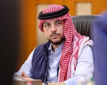 سمو ولي العهد الأمير الحسين بن عبد الله الثاني يهنئ المنتخب المغربي 