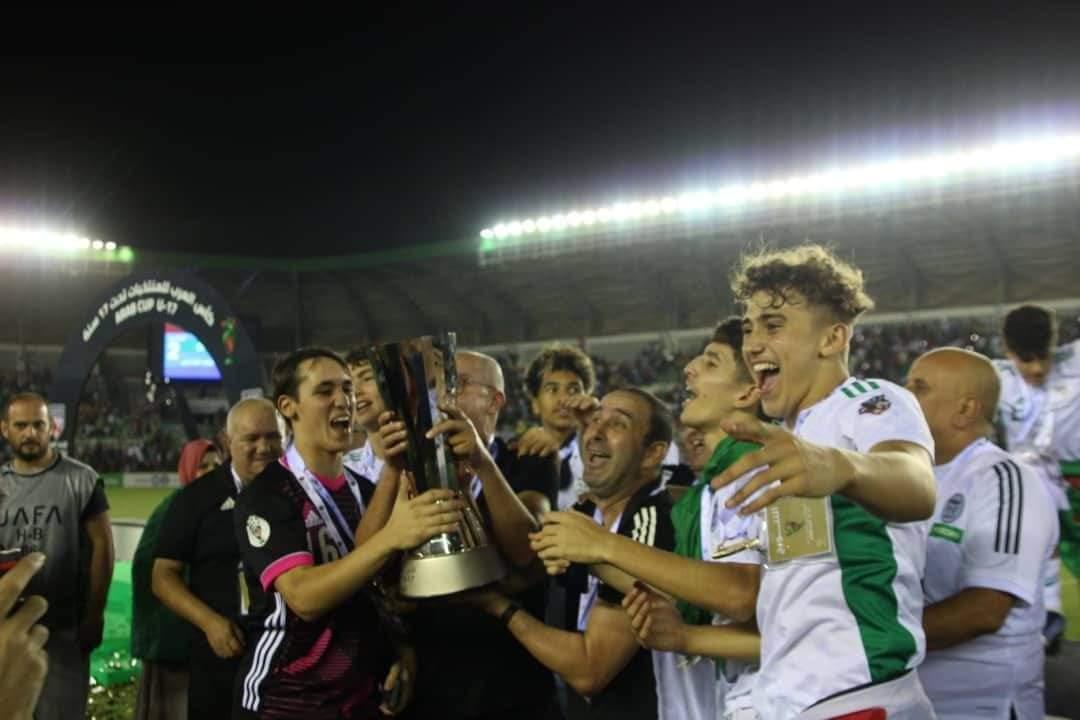 اشتباكات مؤسفة بين الأشقاء في نهائي كأس العرب تحت 17 عاما 