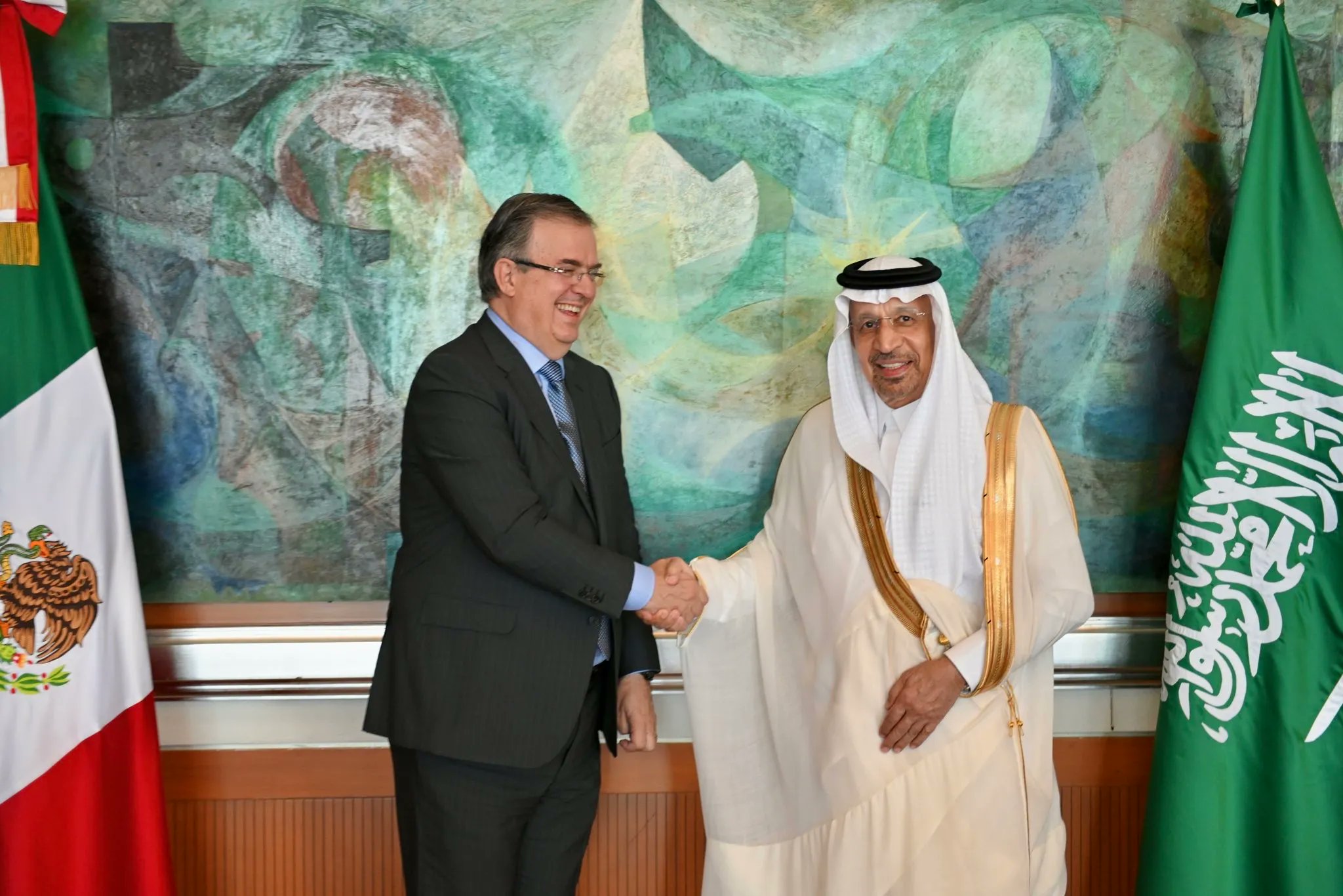 وزير الاستثمار السعودي خالد الفالح يلتقي وزراء الخارجية والمالية والاقتصاد في المكسيك