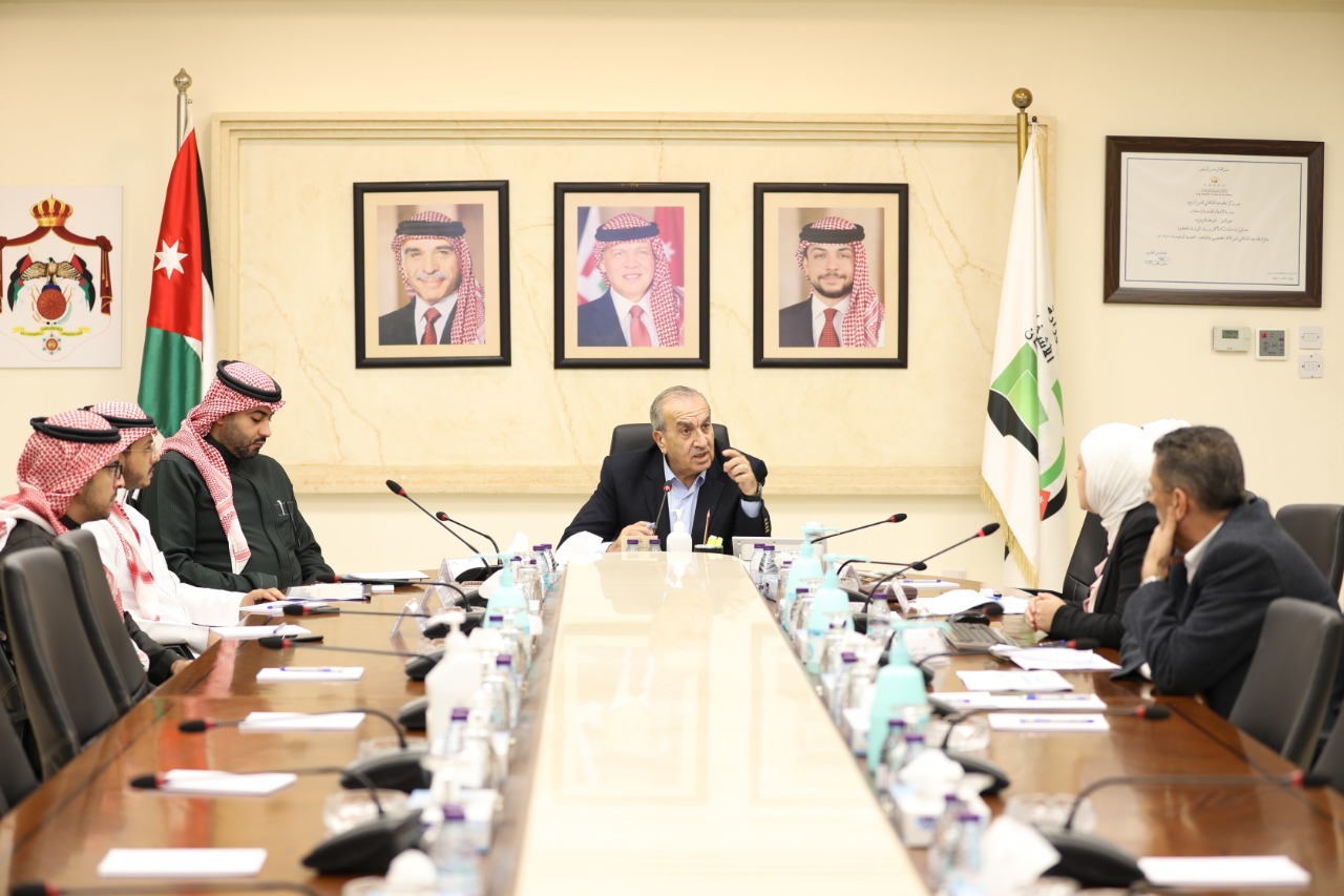 أبو السمن يبحث تعزيز التعاون مع الصندوق السعودي للتنمية