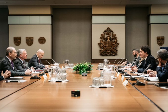 جلالة الملك  ورئيس الوزراء الكندي  يعقدان مباحثات موسعة