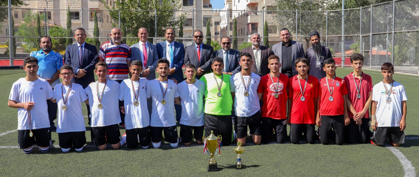  أمين عام وزارة الأوقاف والشؤون والمقدسات الإسلامية يرعى نهائي كرة القدم الخماسية لطلاب دور القرآن الكريم