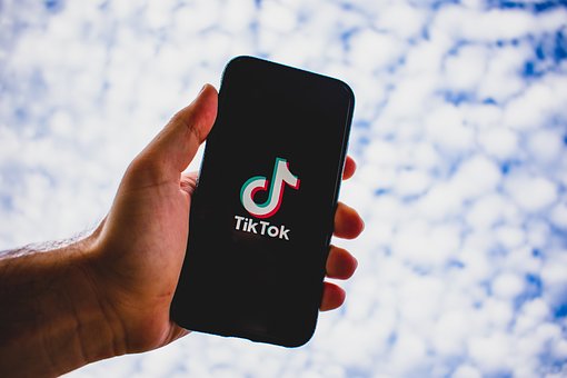 تيك توك” يُصدر بيان بعد حظره في الاردن