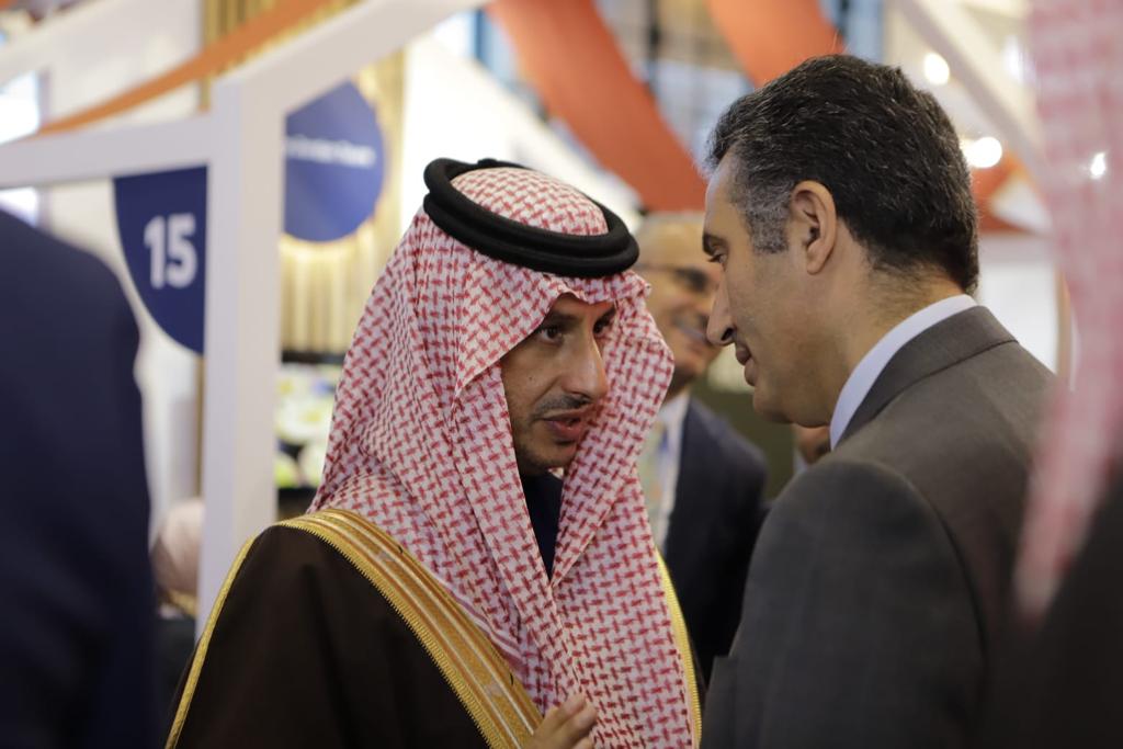 وزير السياحة يبحث مع نظيره السعودي سبل تعزيز العلاقات الثنائية في مجال السياحة
