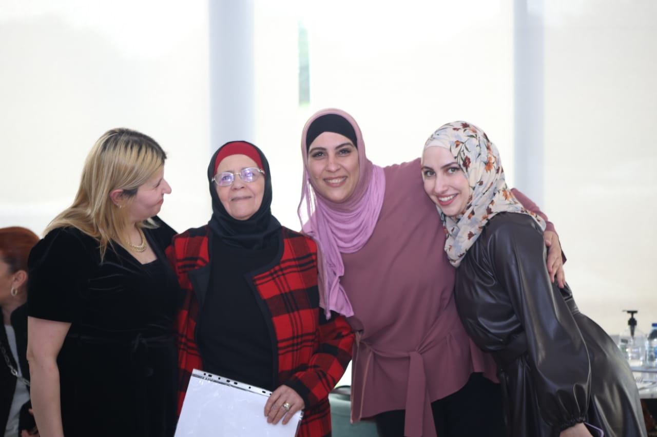 مجموعة الأمهات المعيلات العربيات تحتفل بعيد الأم ويوم المرأة Single  Moms Arabia